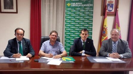 Caja Rural Castilla-La Mancha colabora con el Ayuntamiento de Arcas para impulsar el desarrollo del municipio