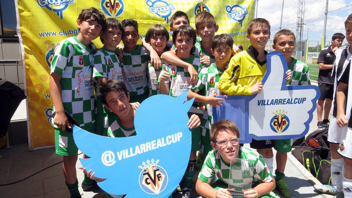 Los alevines de la Escuela Municipal de Fútbol de Cuenca ganan la “Villarreal Cup 2014”