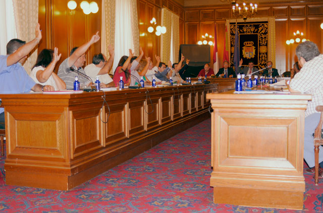 El pleno orgánico aprueba la estructura de funcionamiento de la Diputación para esta legislatura