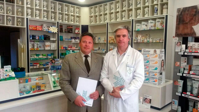Firmado el convenio de Globalcaja con el Colegio de Farmacéuticos de Cuenca