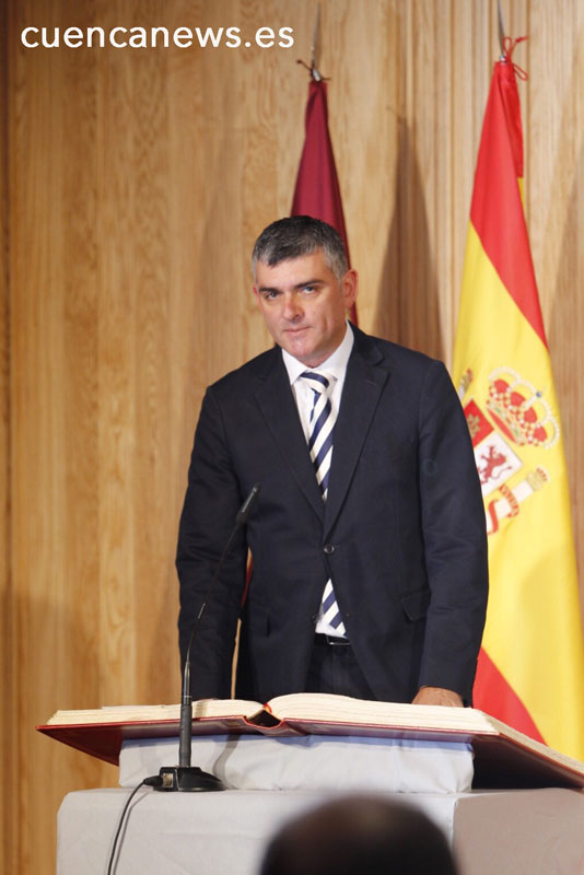 Ángel Tomás Godoy promete su cargo de delegado del Gobierno Regional  en Cuenca