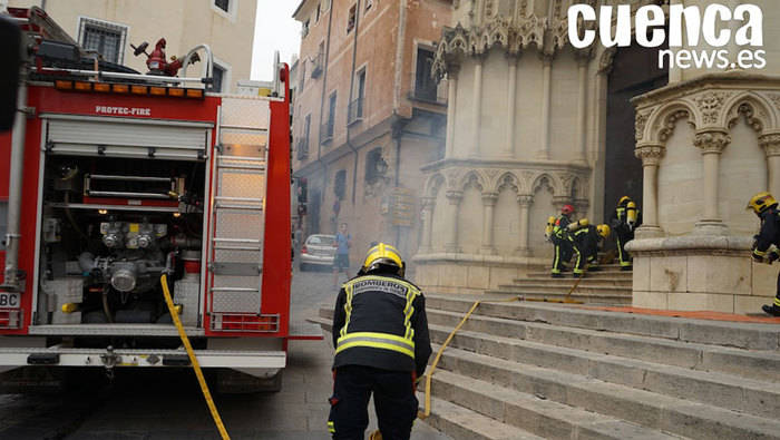 La Catedral se prepara para la exposición de Ai Wei Wei con un simulacro de incendio
