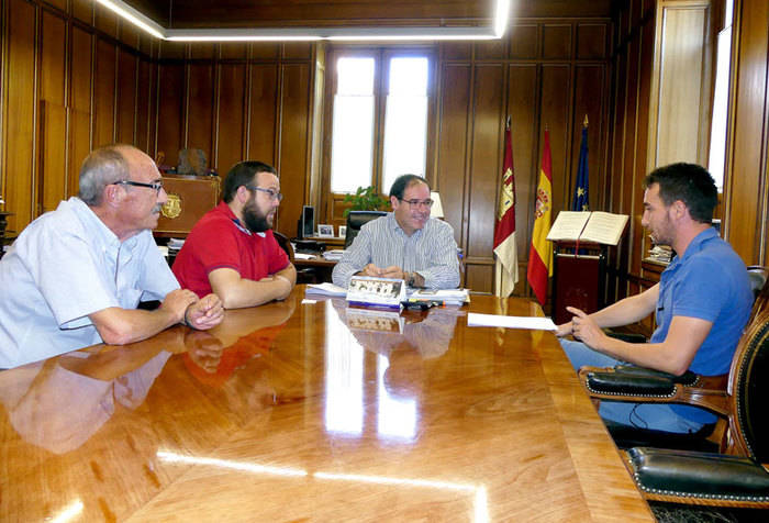 El alcalde de Beteta agradece al presidente de la Diputación las últimas inversiones en el municipio 