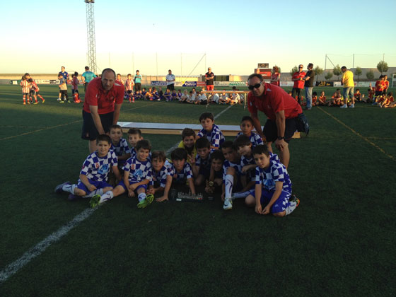 La Escuela Municipal de Cuenca en categoría Benjamín logra imponerse en el Torneo de Fuensalida