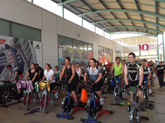 Gran éxito del maratón de spinning en “El Mirador”