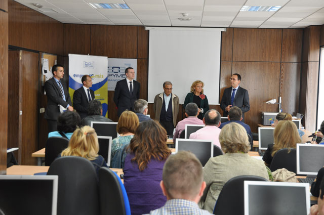 “Emprende + Más” divulgará por la provincia las ayudas de la junta para autoempleo y contratación 