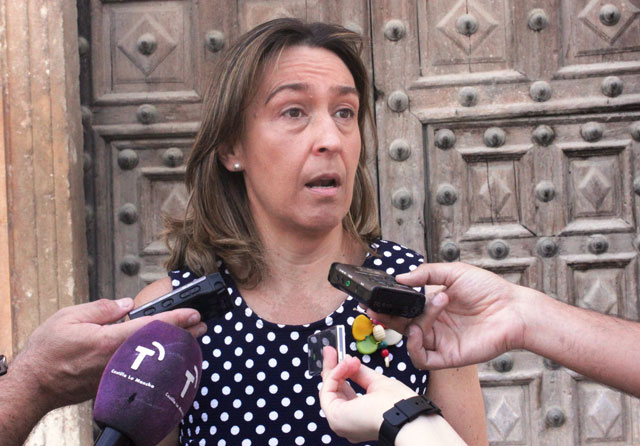  Guarinos denuncia el preocupante recorte de 214 personas en la plantilla de personal docente por parte de Page