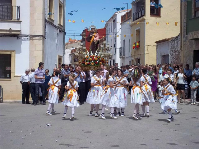 La procesión y la renovación de cargos protagonizan las fiestas en Aliaguilla