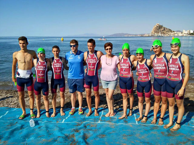 Ocho conquenses en el campeonato autonomías triatlón escolar