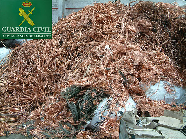 La Guardia Civil de Albacete desarticula un grupo organizado e interviene 129 toneladas de cable de cobre