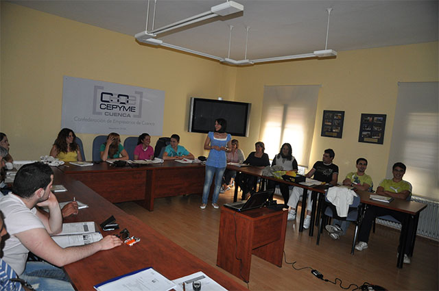 CEOE CEPYME Cuenca desarrolla un curso de manipulador de alimentos para empresarios y trabajadores del sector