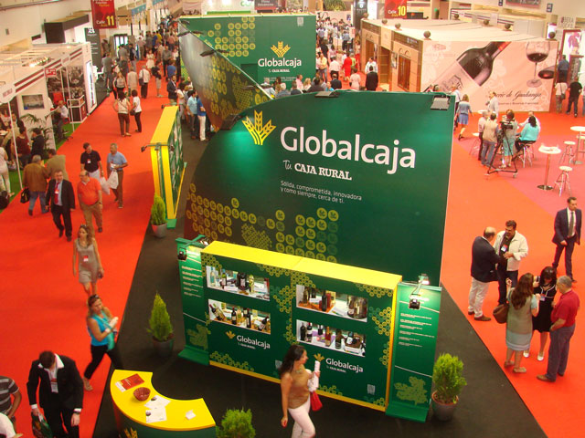 Globalcaja incrementa un 65% sus operaciones de comercio exterior