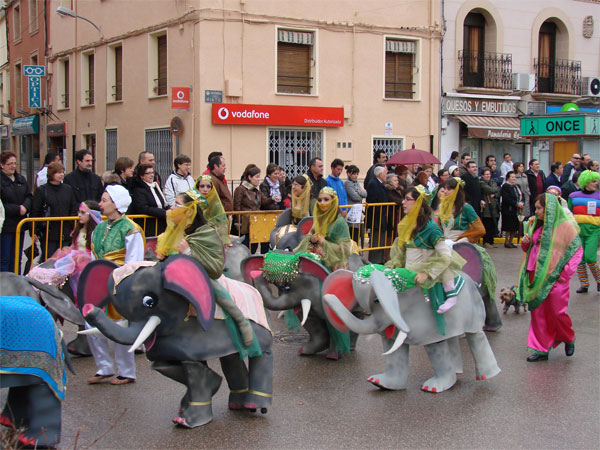 Alta participación en el Desfile Concurso del Carnaval 2011 de Motilla del Palancar