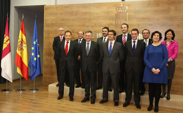 La Junta pone a disposición de los emprendedores 28 millones de euros