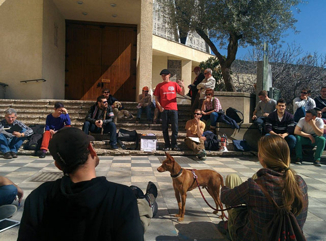 Podemos Cuenca sale a la calle para elaborar su programa electoral para las elecciones europeas