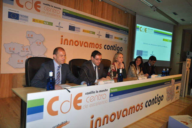 La patronal conquense destaca el papel del Centro de Excelencia para conectar a las empresas con internet