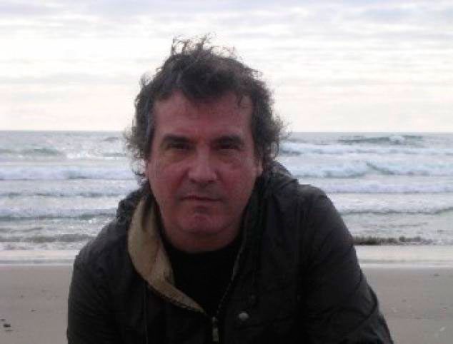 Vicente Cervera presenta en la RACAL su producción poética más reciente