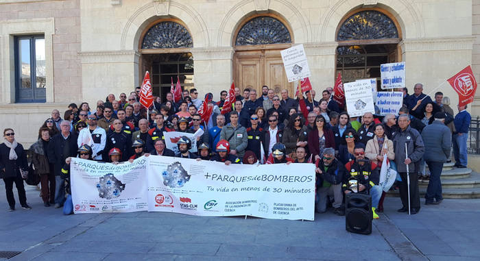 Bomberos de Cuenca piden una red de parques que reduzca repuesta a emergencia