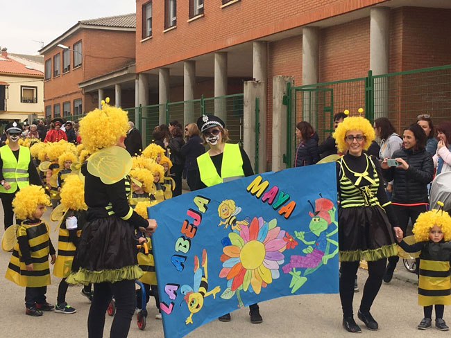 Los colegios de Mota del Cuervo celebran el Carnaval 2017 con un rotundo éxito