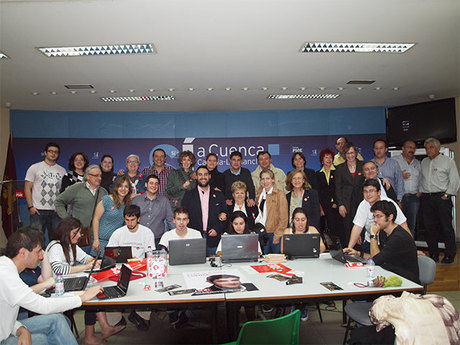 JJSS organiza una pegada virtual de carteles