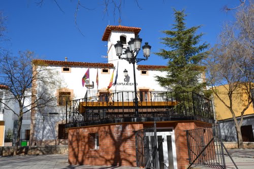 El alcalde de Villarejo de Fuentes denuncia la “campaña difamatoria y de descrédito” del PP