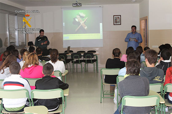 La Guardia Civil  hace balance de las charlas impartidas en centros escolares de la provincia