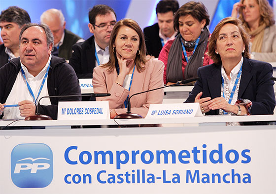 Cospedal se ofrece a “seguir abanderando al cambio y pilotar el futuro de Castilla-La Mancha”