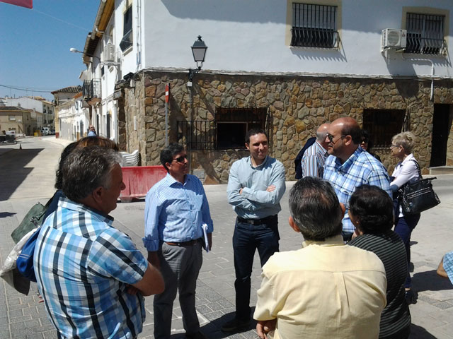 El PSOE anima a Cospedal a visitar los 32 pueblos de Cuenca donde su gobierno ha cerrado el colegio