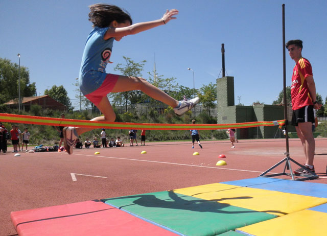 El  programa escolar “Miniatletismo en la escuela 2014” va llegando a su fin