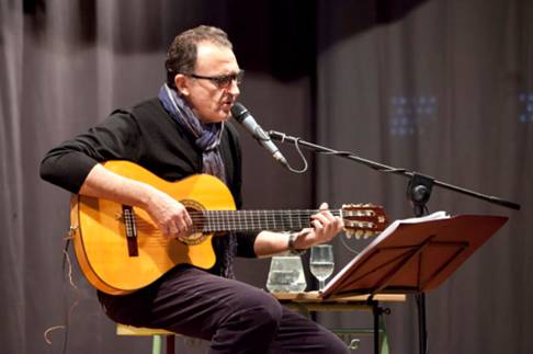 Ángel Corpa presenta su último disco en la RACAL