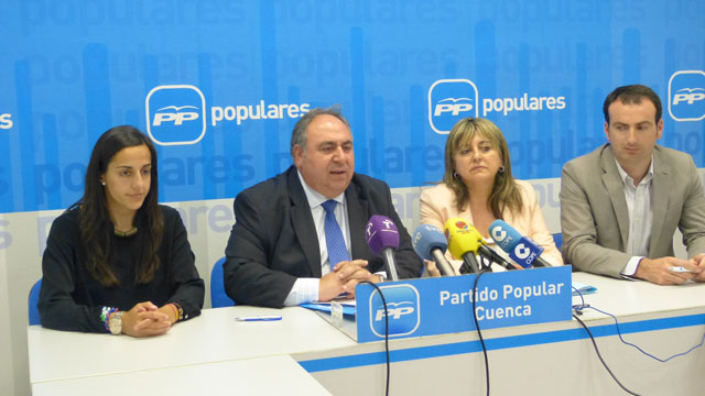 Tirado: “Hemos pasado de la crisis con los socialistas a la recuperación con el Partido Popular'