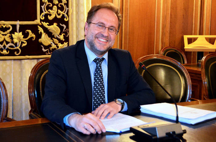 La Diputación podrá destinar en 2015 6 millones de euros adicionales a inversión