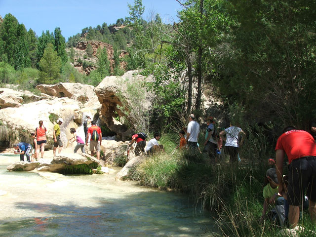El sendero de la Cueva del Hoyo, protagonista en el  “Campus Diputación Senderismo 2015”