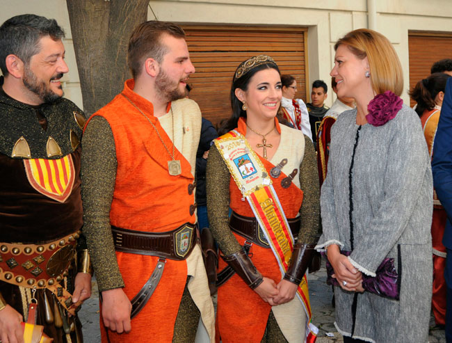 Cospedal muestra su apoyo para que las Fiestas Mayores de Almansa sean declaradas de Interés Turístico Internacional
