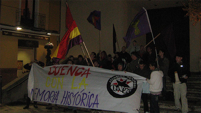Un año más se celebra en Cuenca una concentración antifascista y para recordar a las  víctimas del franquismo