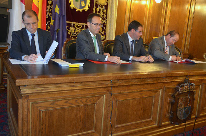 Diputación y empresarios seguirán trabajando juntas para impulsar el tejido productivo de la provincia