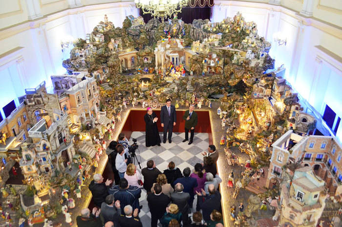 Espléndida inauguración del belén napolitano de la Diputación