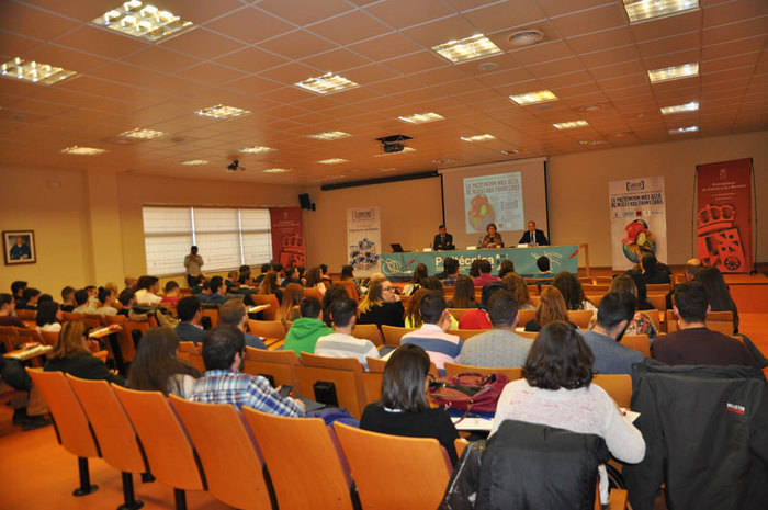 Más de cien personas asisten a la  jornada ‘La prevención más allá de nuestras fronteras’ 