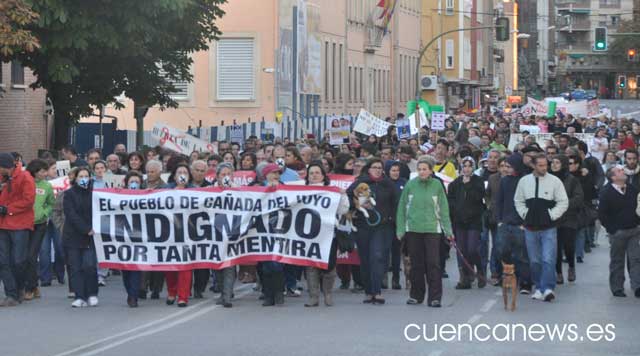 Cuenca se echa a la calle en defensa de la sanidad, la educación y los servicios sociales en la provincia