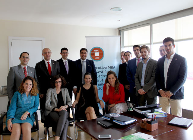 Echániz: “Hemos estabilizado y fortalecido nuestro sistema sanitario con una gestión eficiente e innovadora”