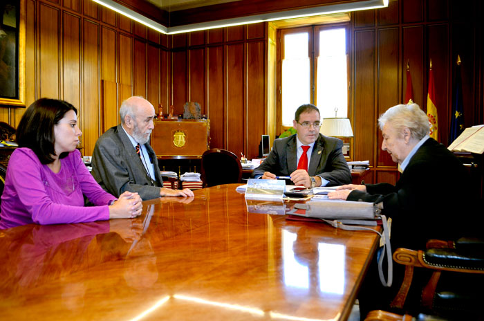 Prieto se reúne con la Asociación de Daño Cerebral Sobrevenido de Castilla-La Mancha 