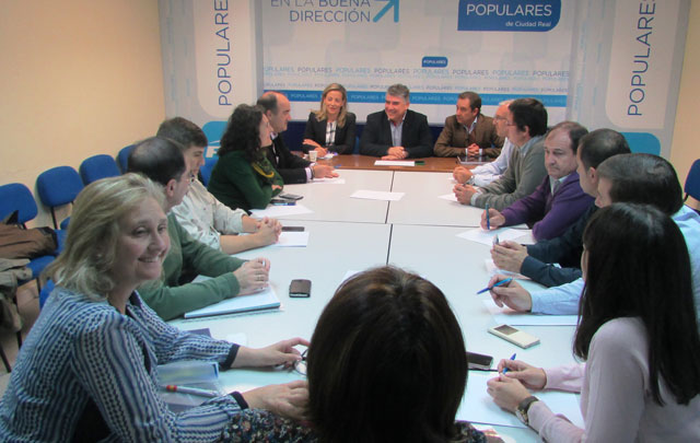 Merino exige a Page que deje de ser un “moroso” y que pague ya la PAC, “un dinero tiene que estar en manos de los agricultores y no en las de la Junta”