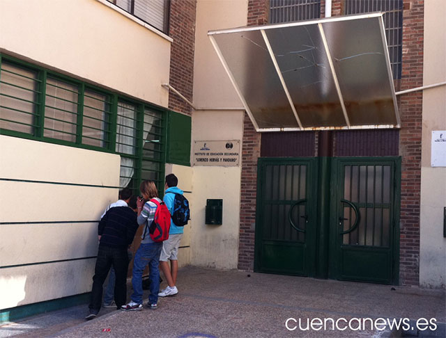 Desalojado el I.E.S. Hervás y Panduro por un incendio en un cuadro eléctrico