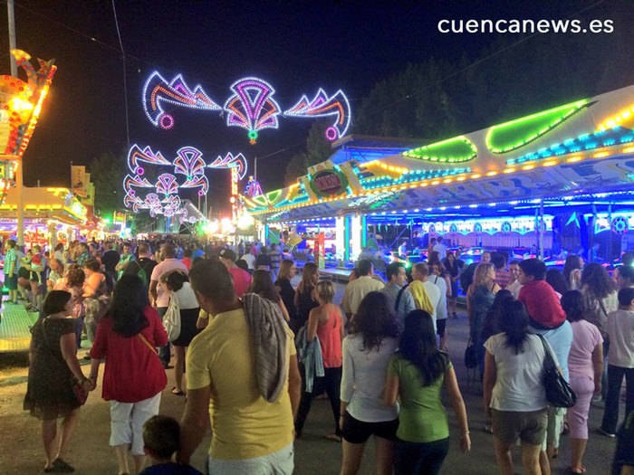 314 niños de Cuenca disfrutaran de las atracciones de la feria gracias a la Carrera Pro infancia San Julián 2014