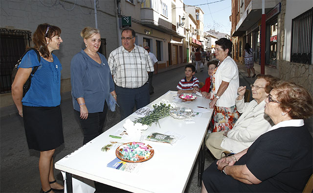 Novillo reconoce la labor social “imprescindible y primordial” que realizan las mujeres de Castilla-La Mancha