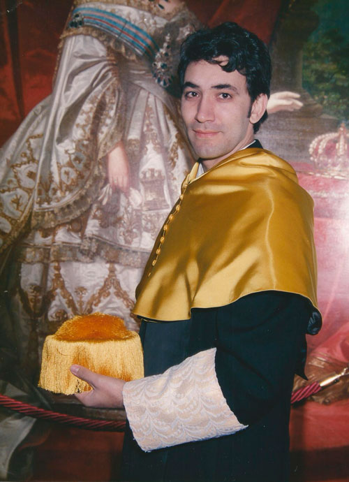 El ginecólogo conquense Jorge Arturo Valverde, galardonado con la Medalla de Oro del Foro Europa 2001