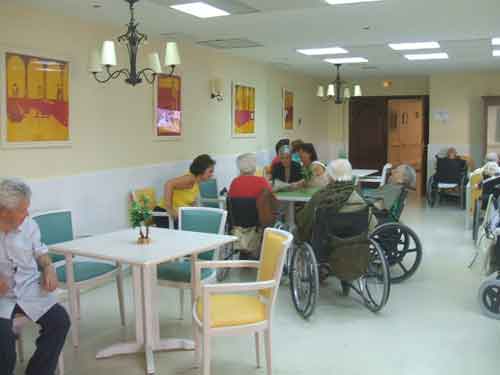 Sanidad y Asuntos Sociales incrementa el número de plazas para dependientes en las miniresidencias de mayores de Cuenca