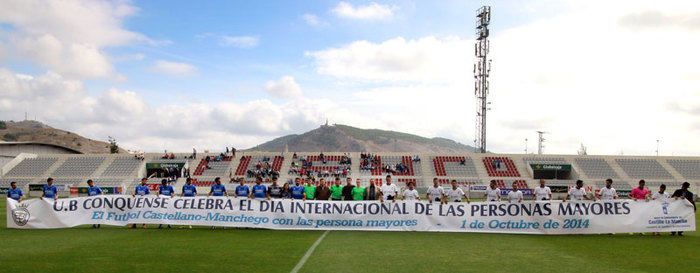 Conquense y Fuenlabrada muestran su apoyo al Día Internacional de los Mayores