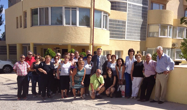 Comida de hermandad entre la residencia conquense “Las Hoces” y centro de Mayores de Polan de Toledo