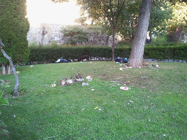 El Grupo Municipal Popular denuncia la suciedad del Parque del Huécar